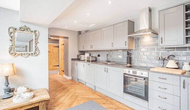 4 bedroom accommodation in Chatton