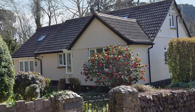 4 bedroom accommodation in Dunster, near Minehead