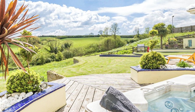 4 bedroom accommodation in Holbeton, near Ivybridge