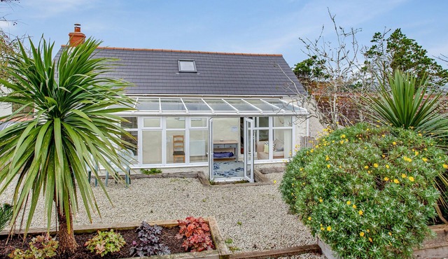 4 bedroom accommodation in Carnkie, near Redruth