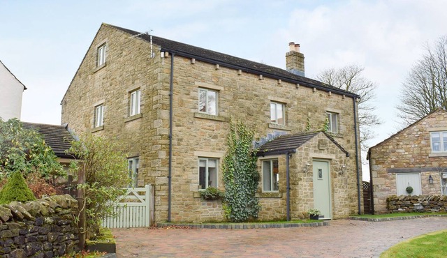 4 bedroom accommodation in Tosside, near Skipton