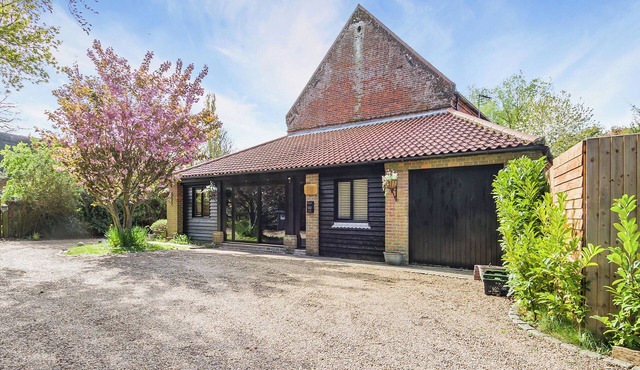 4 bedroom accommodation in Stalham