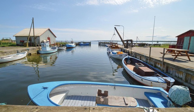 4 bedroom accommodation in Præstø