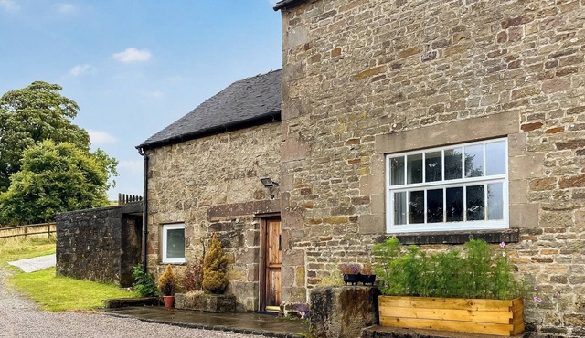 4 bedroom accommodation in Buxton