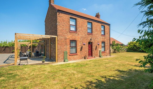 4 bedroom accommodation in Durham