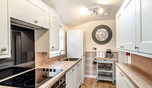 4 bedroom accommodation in Girvan