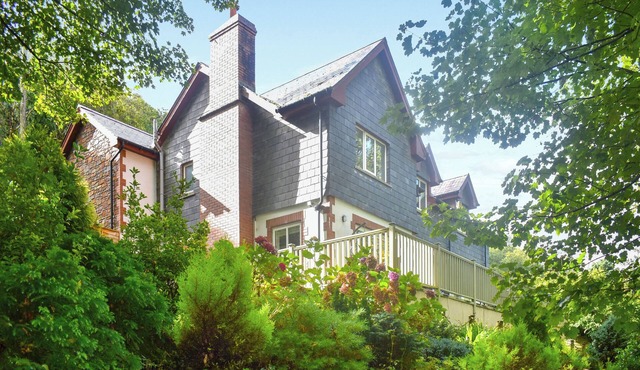 4 bedroom accommodation in Lynton