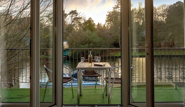 4 bedroom accommodation in Wroxham