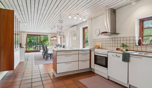 4 bedroom accommodation in Samsø