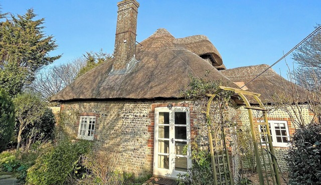 4 bedroom accommodation in Climping, near Littlehampton