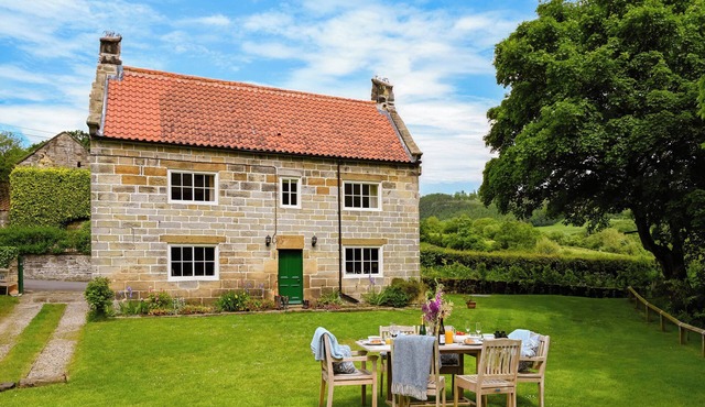 4 bedroom accommodation in Hawnby, near Helmsley