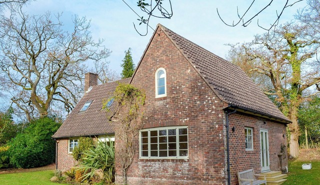4 bedroom accommodation in Burley, near Ringwood