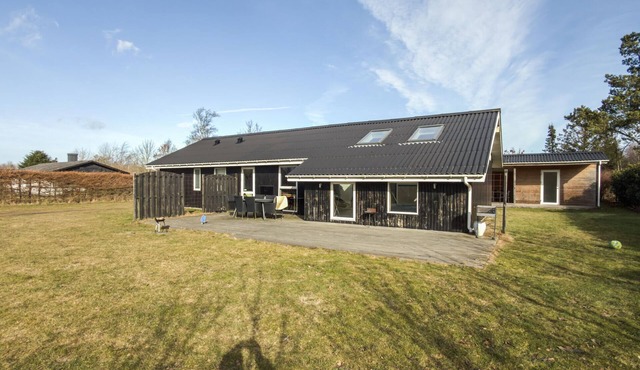 4 bedroom amazing home in ørsted