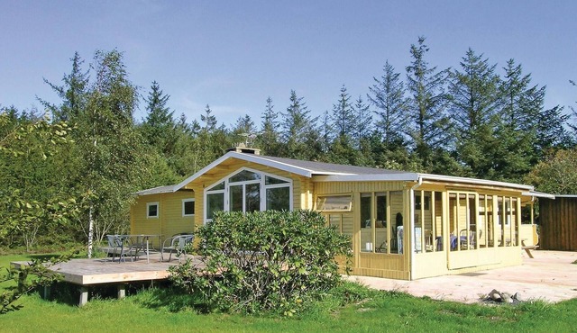 4 bedroom amazing home in Roslev