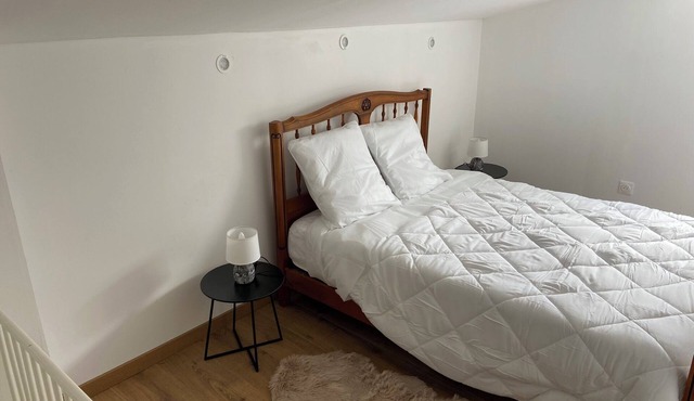 4 Bedroom Apartment in Camblain-ChÃ¢telain