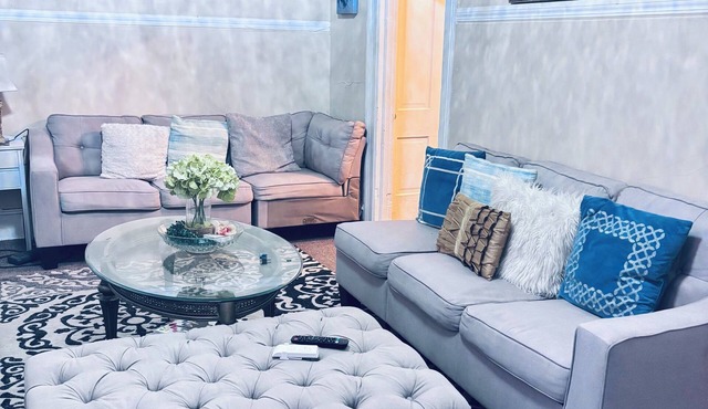 4-bedroom apartment in superb Waycross with AC, WiFi. Enjoy your stay