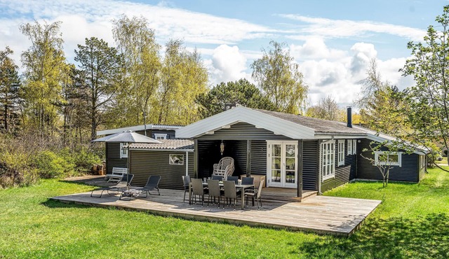 4 bedroom awesome home in Kalundborg