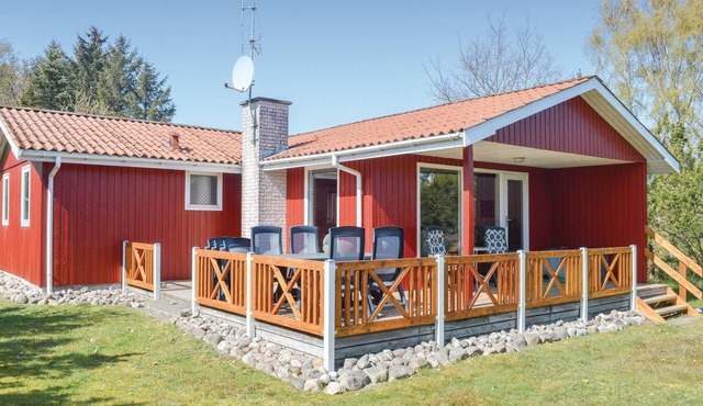 4 bedroom awesome home in Hadsund