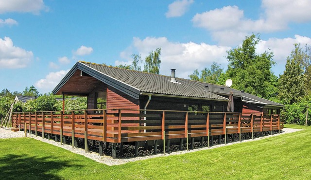 4 bedroom awesome home in Tranekær