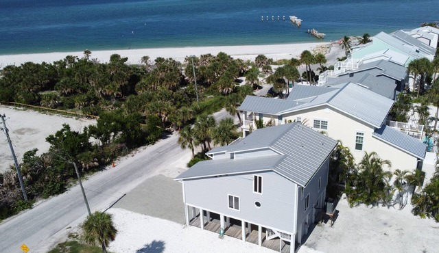 4 Bedroom Beach House With Stunning Views Of Boca Grande Beach And The Gulf!