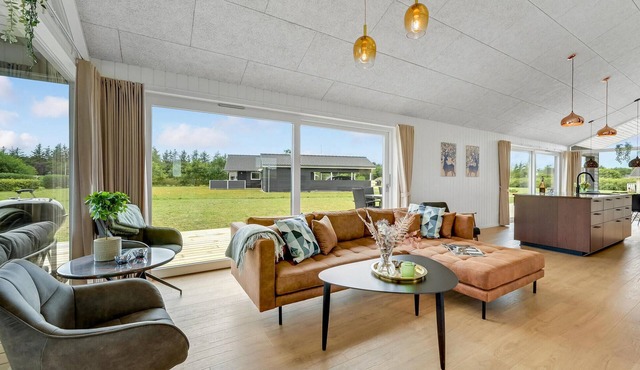 4 bedroom beautiful home in Hemmet