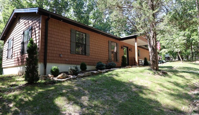 4 Bedroom Cabin Retreat