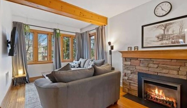 4 Bedroom Charm in Port Credit