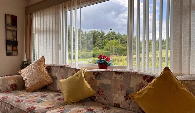 4-bedroom Cosalt Parkhome in Uddingston, Glasgow