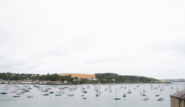 4 Bedroom Cottage with panoramic Sea views