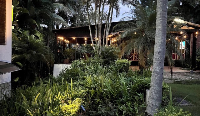 4-bedroom country house in fabulous Hato Damas with WiFi, AC