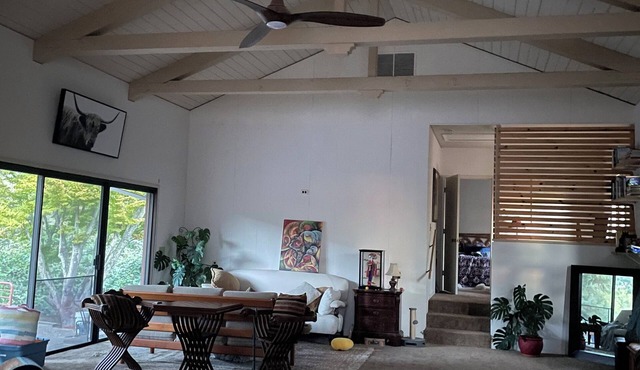 4-bedroom country home, walk to wineries, 360' mountain views in beautiful Aptos