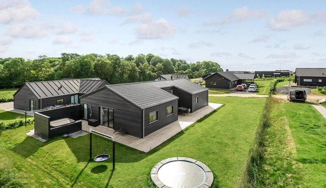 4 bedroom cozy home in Haderslev