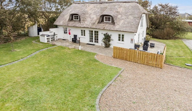 4 bedroom cozy home in Vestervig