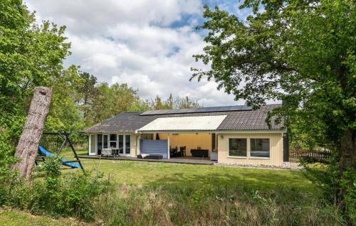 4 Bedroom Cozy Home In Rødby