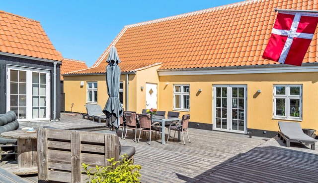 4 bedroom cozy home in Skagen