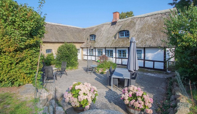 4 bedroom cozy home in Samsø