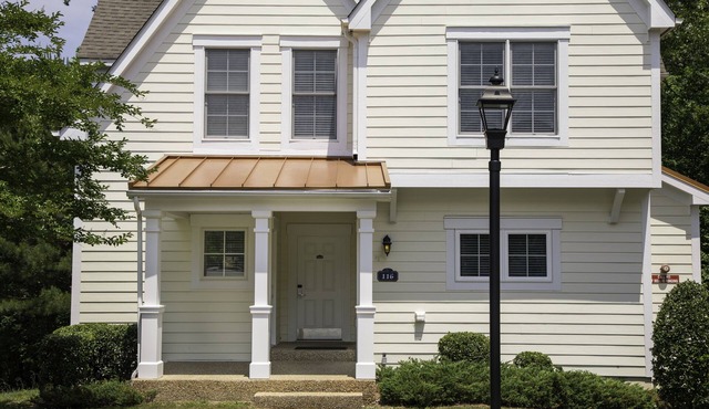 4 bedroom Estate close to Busch Gardens