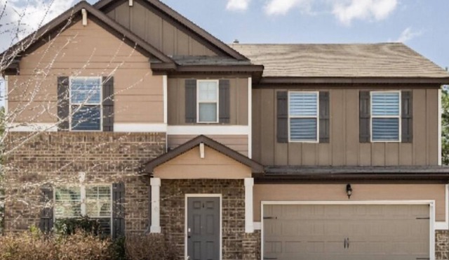 4-Bedroom Family-Friendly Vacation Whole House Rental