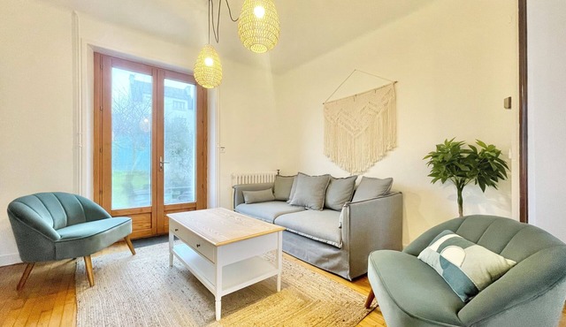 4-bedroom family house with garden in Quimper, quiet and comfortable