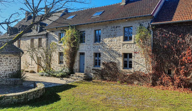 4 bedroom accommodation in Saint-Marc-à-Loubaud