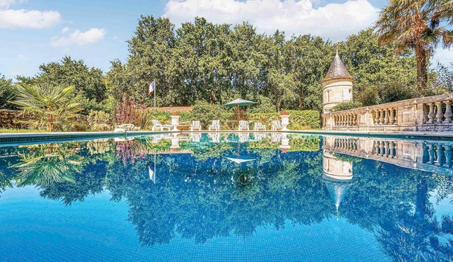 4 bedroom accommodation in Saint-Vivien-de-Medoc