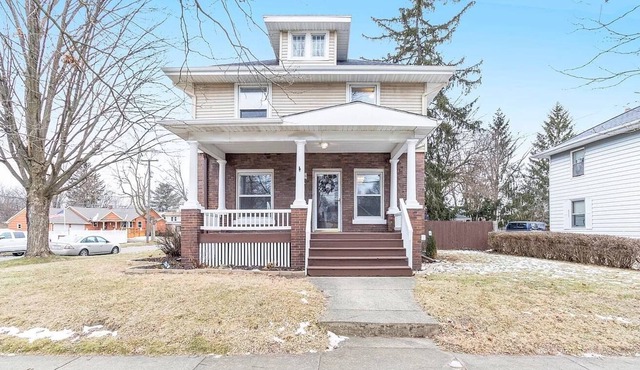 4 bedroom gorgeous American classic