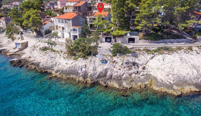 4 bedroom gorgeous home in Prigradica