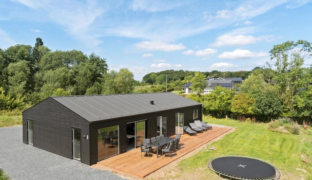 4 bedroom gorgeous home in Haderslev