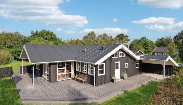 4 bedroom gorgeous home in Storvorde