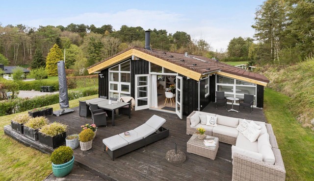 4 bedroom gorgeous home in Ebeltoft