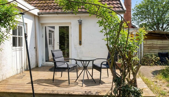 4 bedroom gorgeous home in Stege