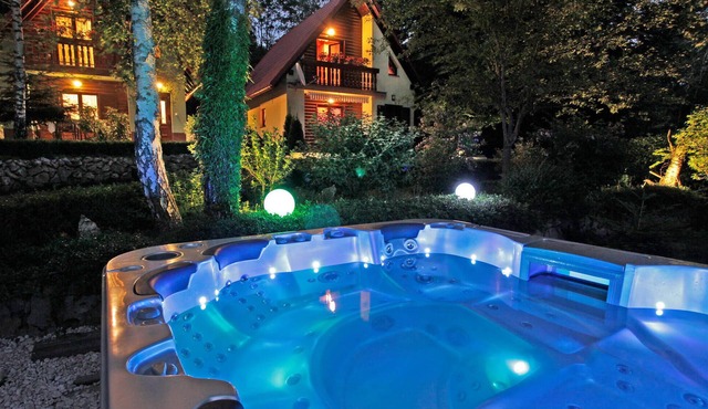 4 bedroom gorgeous home in Breze