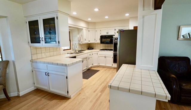 4-Bedroom Haven: 2 Full Baths, Peaceful Retreat with Modern Comforts!