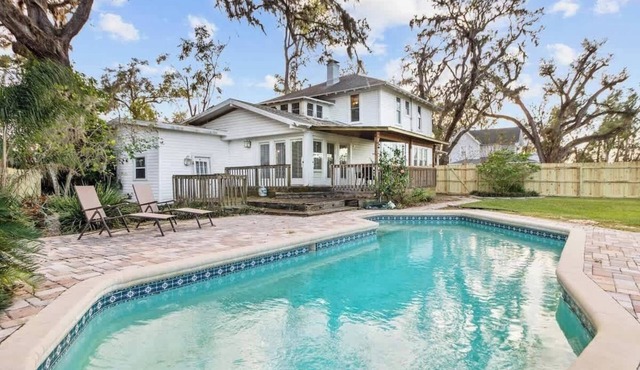 🏡 4 Bedroom Historic House, Pool, Downtown Dade City